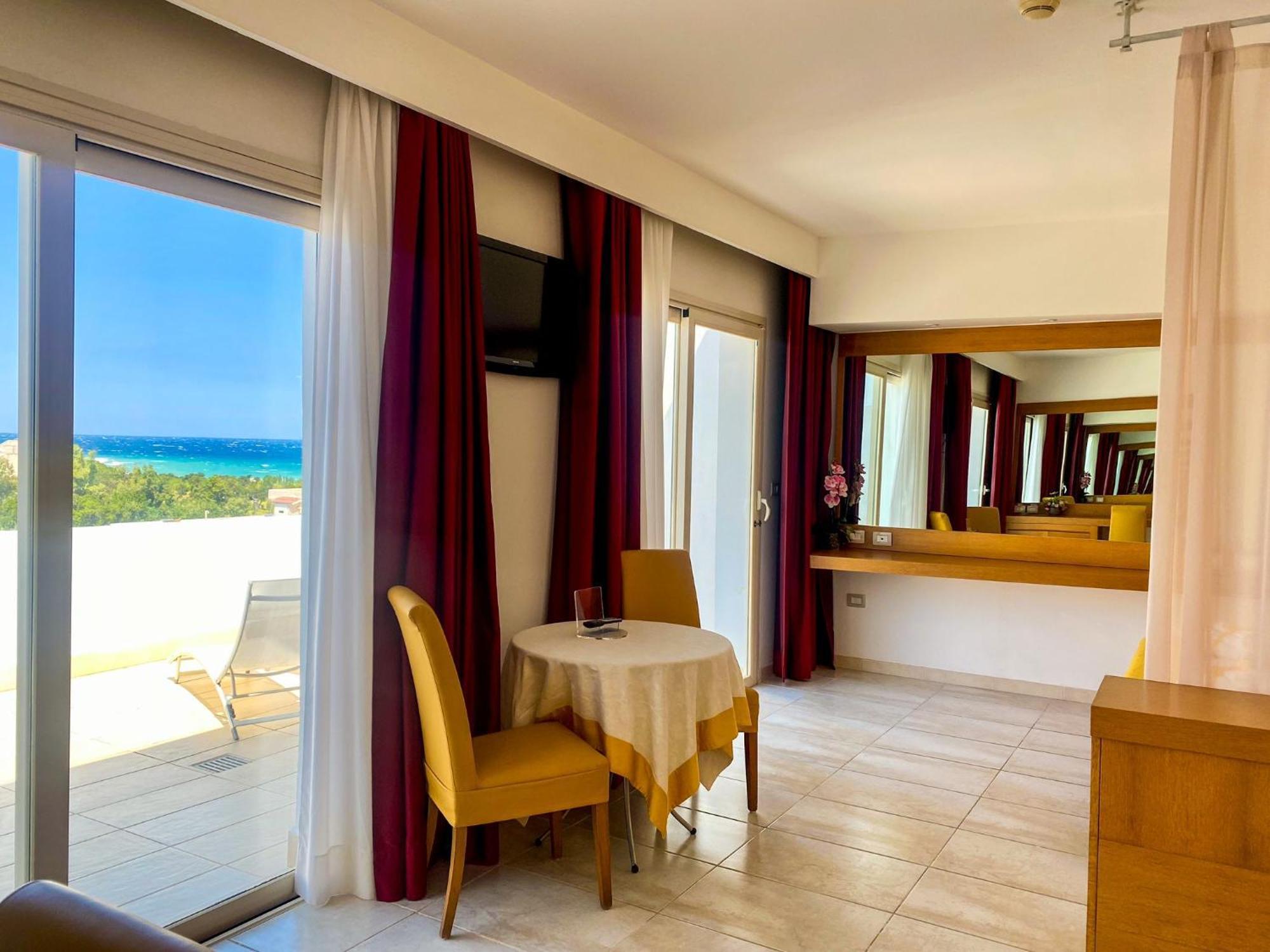 Hotel Degli Haethey Otranto Esterno foto